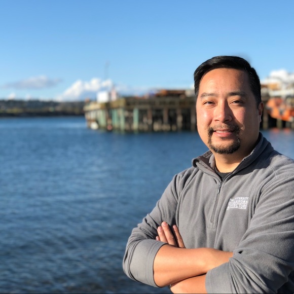 Meet your Posher, Chris - Picture 4 of 5